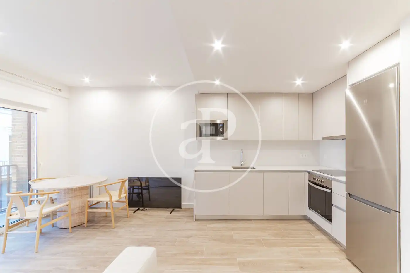 Flat for rent in C/ del Maestro Guerrero, Universidad - Malasaña