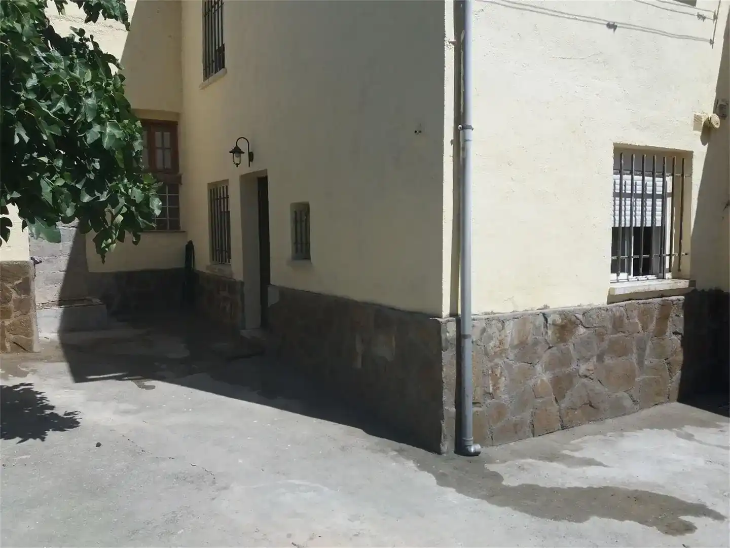Vista exterior de Casa adosada en venda en Lanzahíta