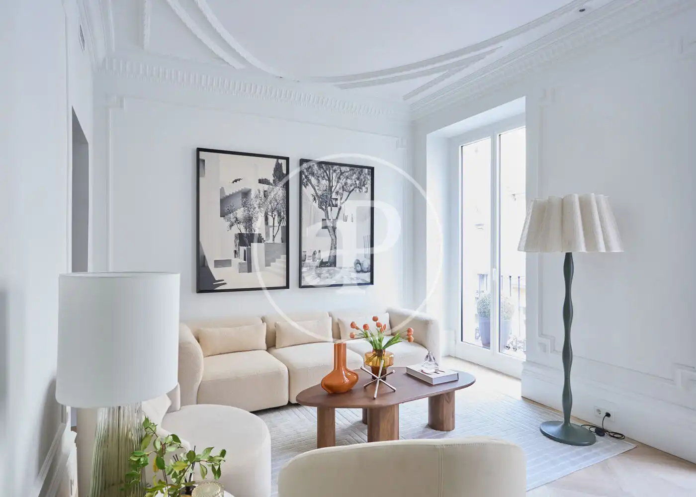 Living room of Flat for sale in Madrid  with Air Conditioner, Heating and Balcony