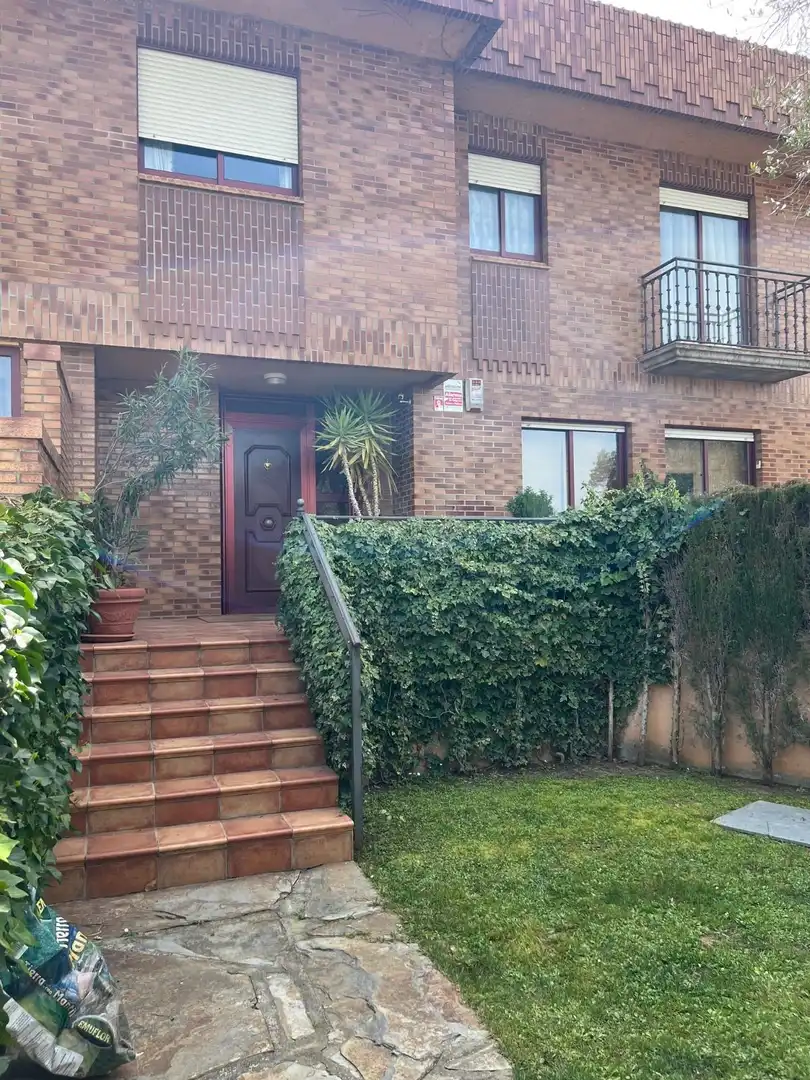 Chalet en venta en Simancas, imagen 2