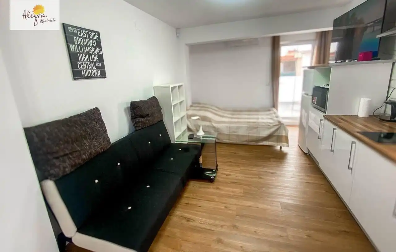 Penthouse with terrace to rent in Calle PERE EL GRAN -P, imagen 11