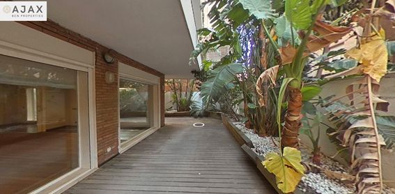 Terrace of Flat to rent in  Barcelona Capital  with Air Conditioner, Heating and Private garden