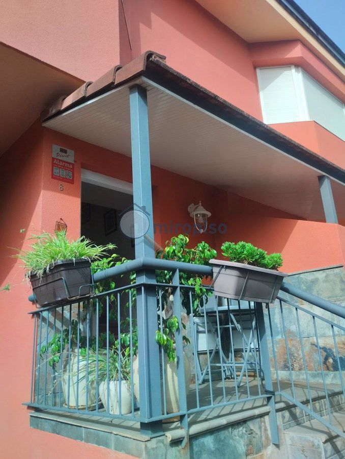 Balcony of House or chalet for sale in San Cristóbal de la Laguna  with Air Conditioner, Terrace and Storage room
