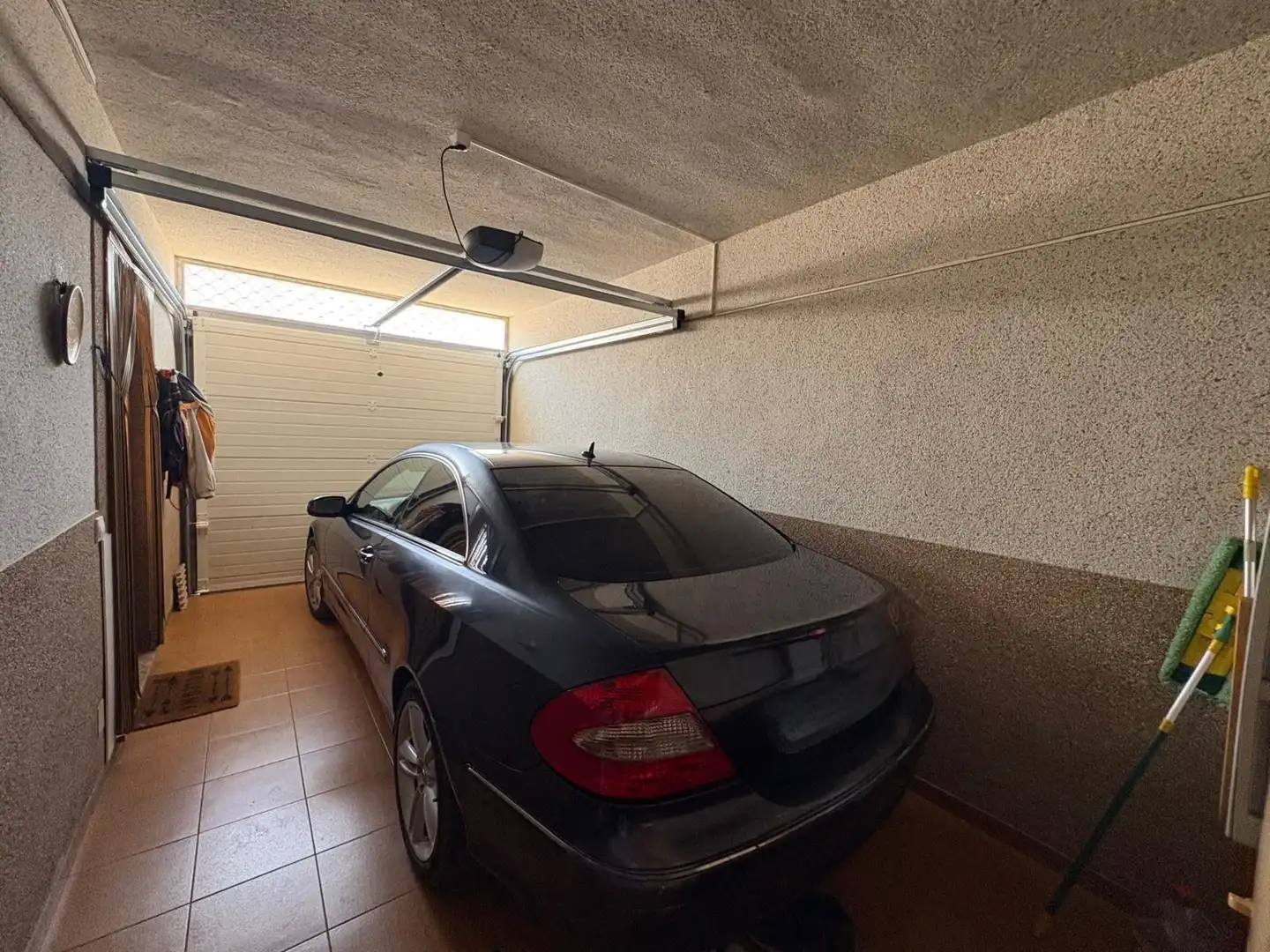 Parking de Casa adosada en venta en Carboneros con Aire acondicionado y Terraza