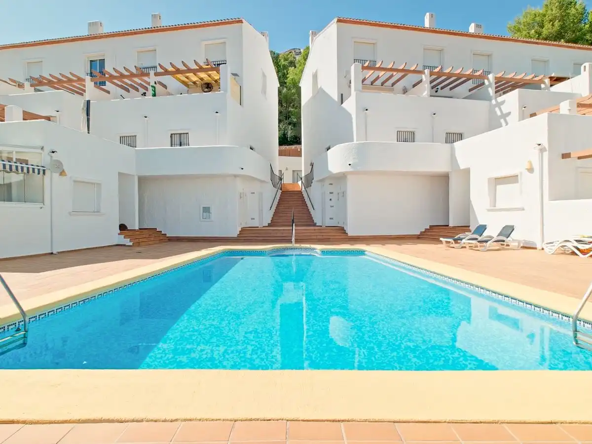 Adossat amb piscina en venda a Pego, imagen 3
