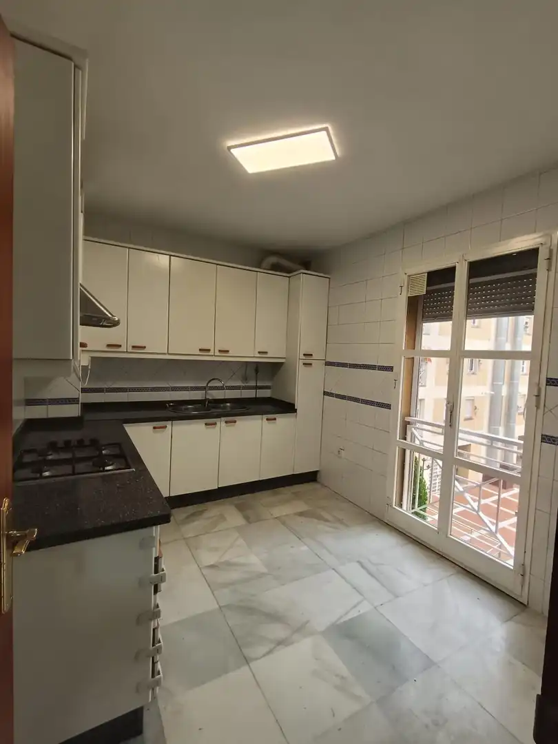 Cocina de Piso en venta en Córdoba con Aire acondicionado, Calefacción y Terraza