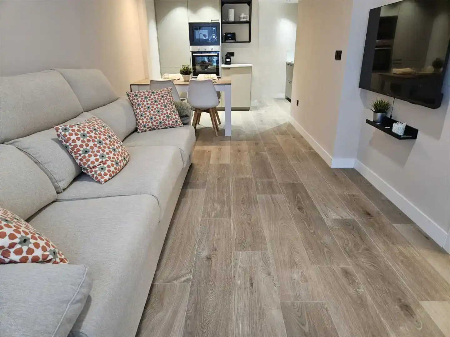 Sala d'estar de Loft de lloguer en  Pamplona / Iruña amb Aire condicionat i Moblat