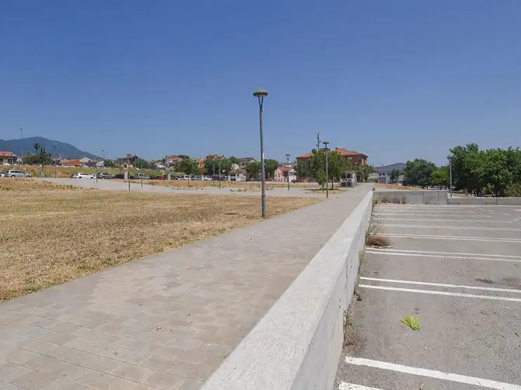 Wohnbaugrundstück zum Verkauf in Carrer de Girona 2, imagen 4