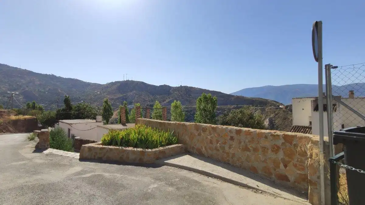 Residential for sale in Calle SABUQUILLO, Lanjarón