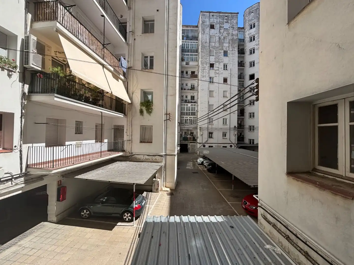 Exterior view of Flat for sale in Zaragoza  with Heating, Terrace and Storage room
