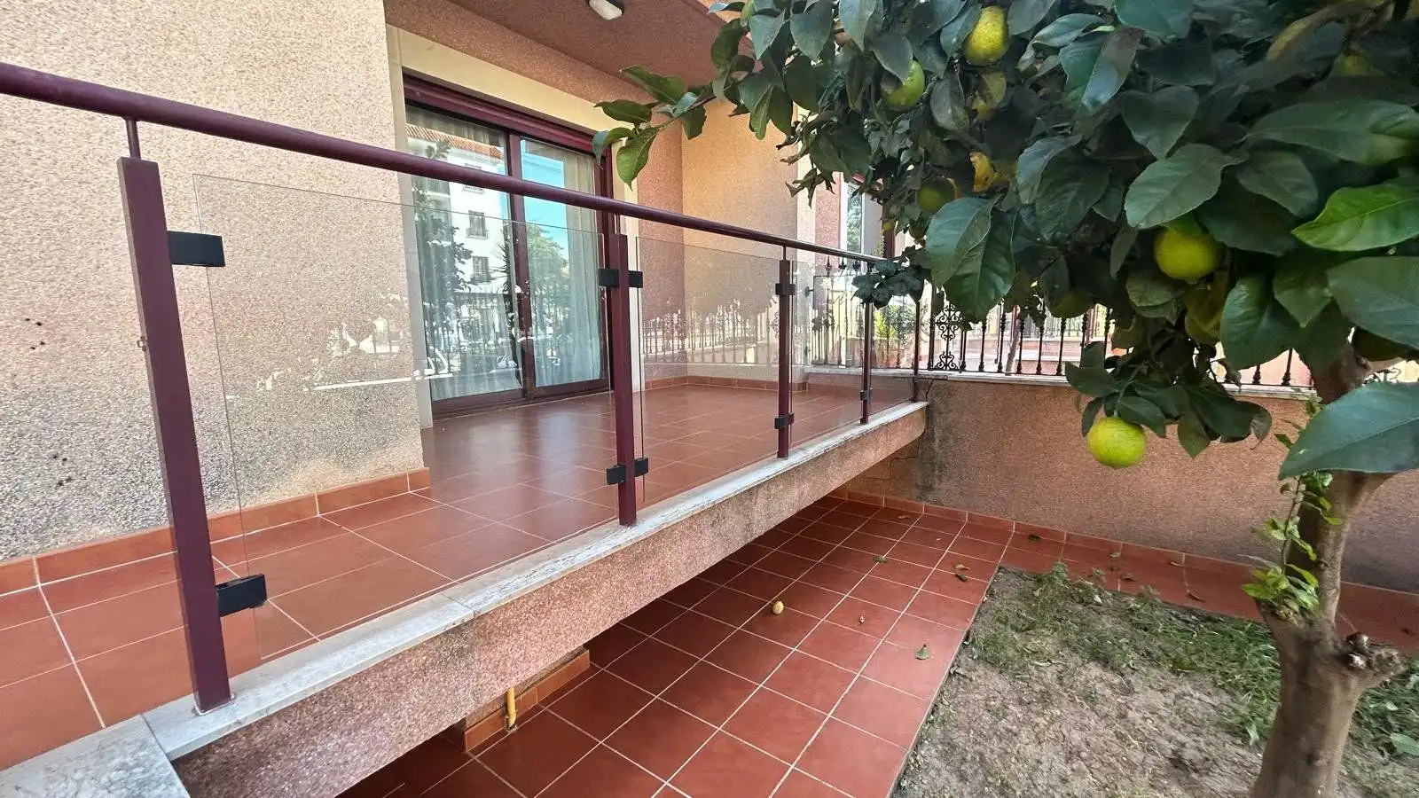 Terraza de Casa adosada en venta en San Rafael del Río con Alarma
