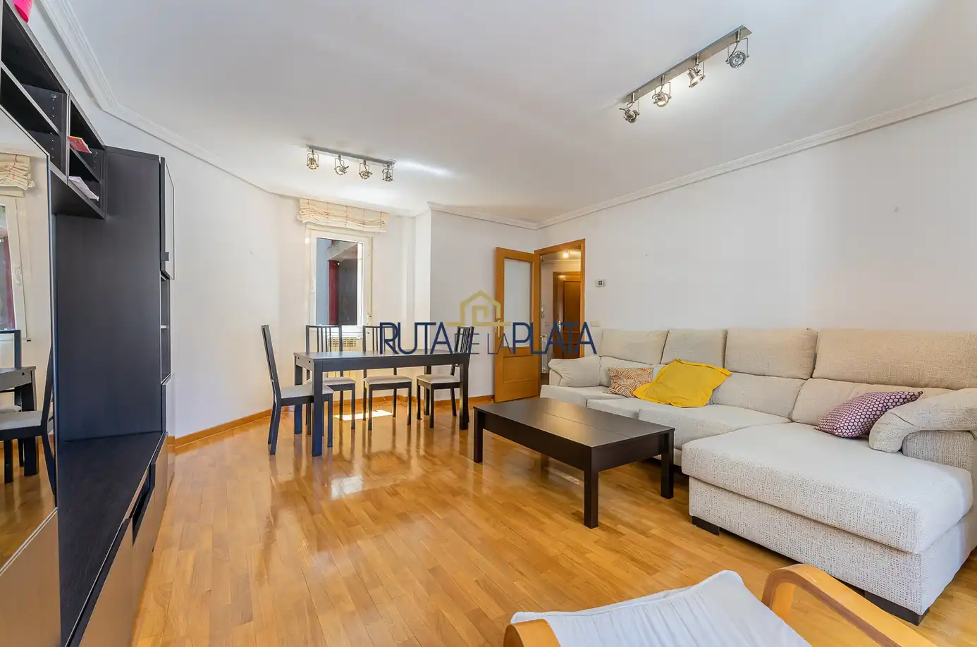 Duplex con terrazza in affitto a Calle de Alonso de Tejada 17, imagen 11