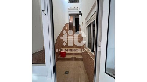 Foto 3 de Casa o chalet en venta en Calle Levante, Nueva Carteya, Córdoba