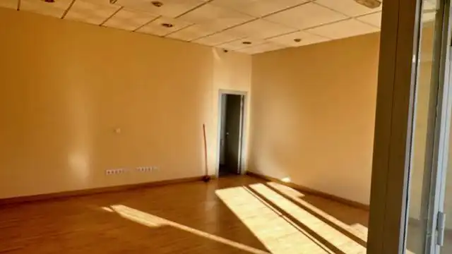 Gewerbefläche zur Miete in Zona el Caño, imagen 5