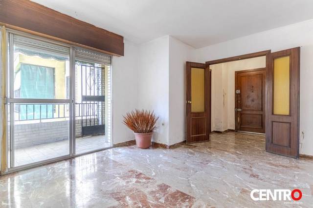 Piso en Venta en carretera Málaga  en Plaza de Toros