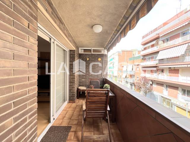 Piso en Venta en Llefià
