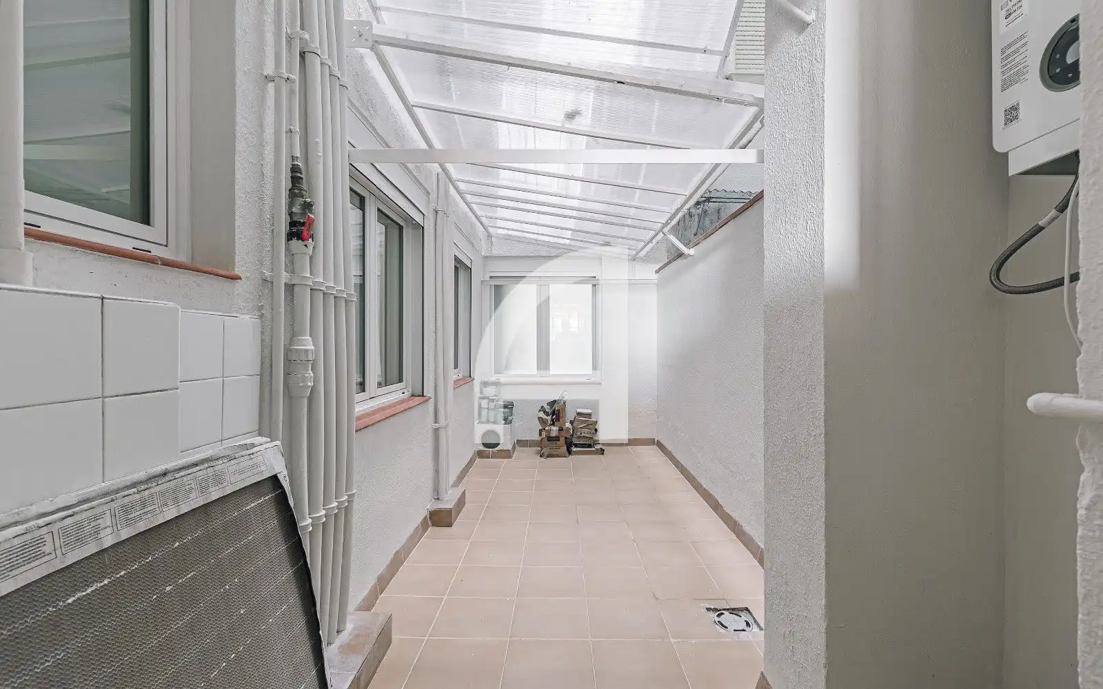 Flat for sale in Barcelona  with Air Conditioner, Heating and Parquet flooring