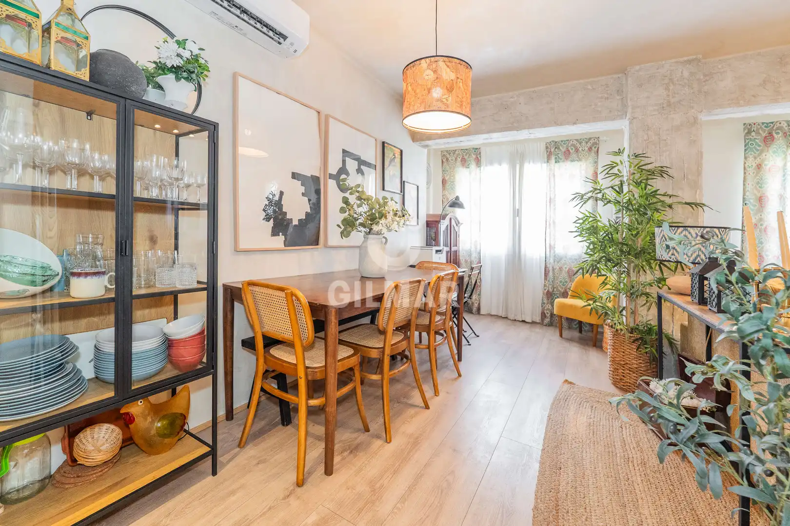 Comedor de Piso en venta en Madrid con Calefacción y Amueblado