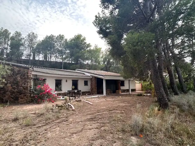 Xalet amb piscina en venda a Casco Urbano