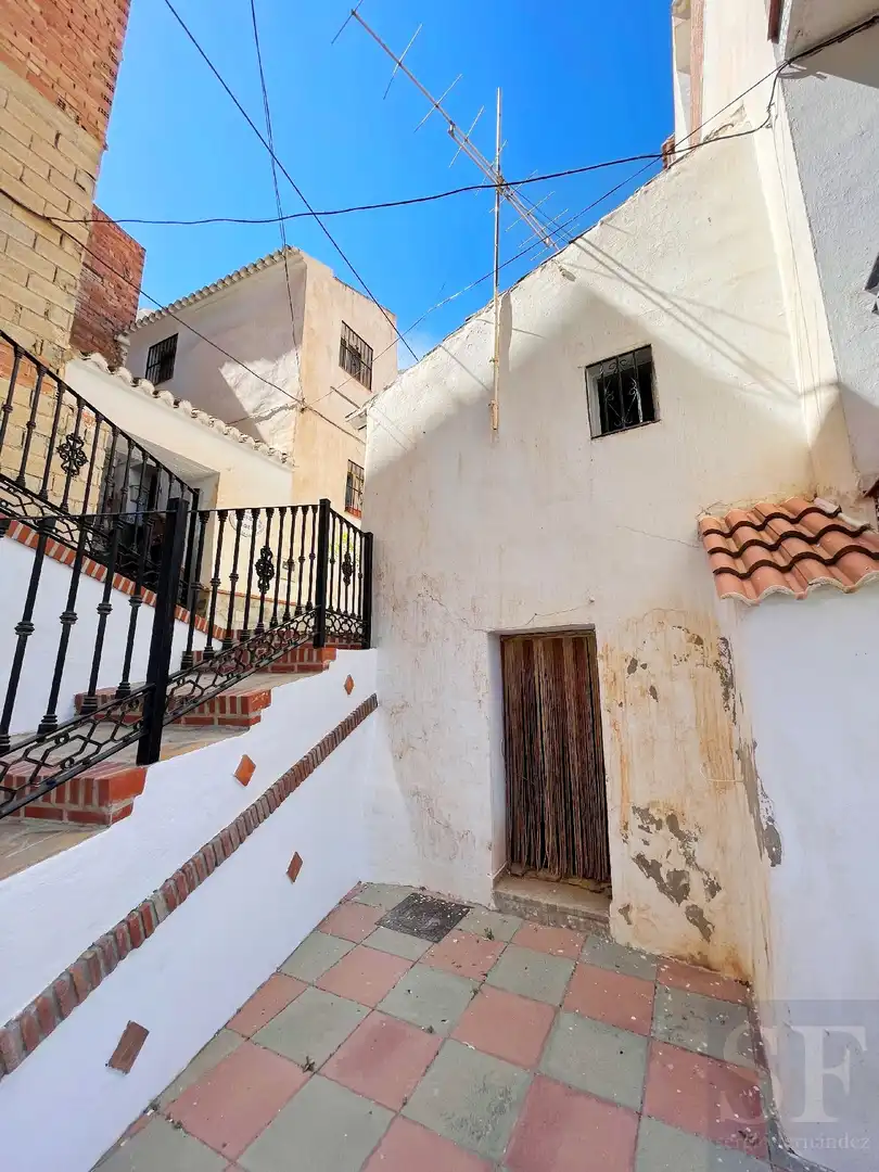 Vista exterior de Casa adosada en venta en Sedella