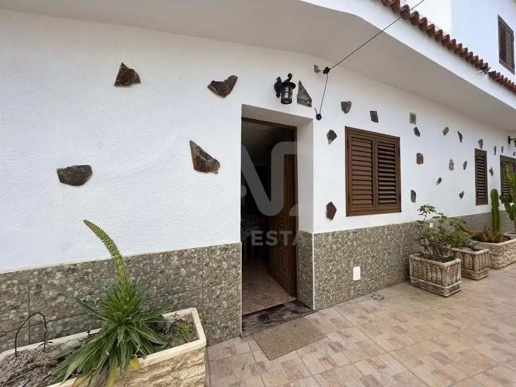 Vista exterior de Casa o chalet en venta en Granadilla de Abona con Terraza