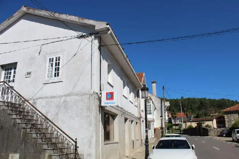 Vista exterior de Local de alquiler en Boqueixón