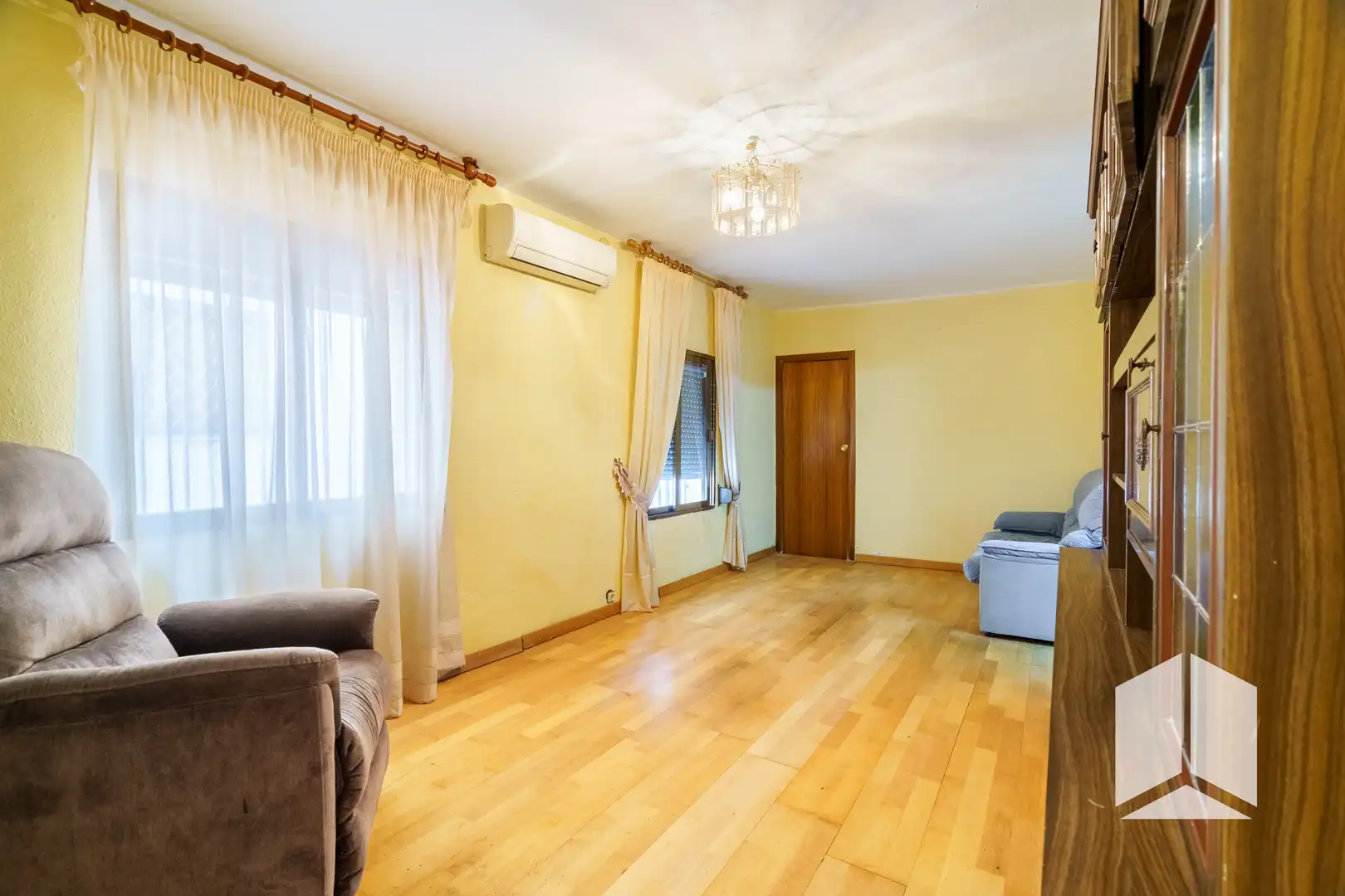 Habitación de Casa adosada en venta en Castelldefels con Terraza