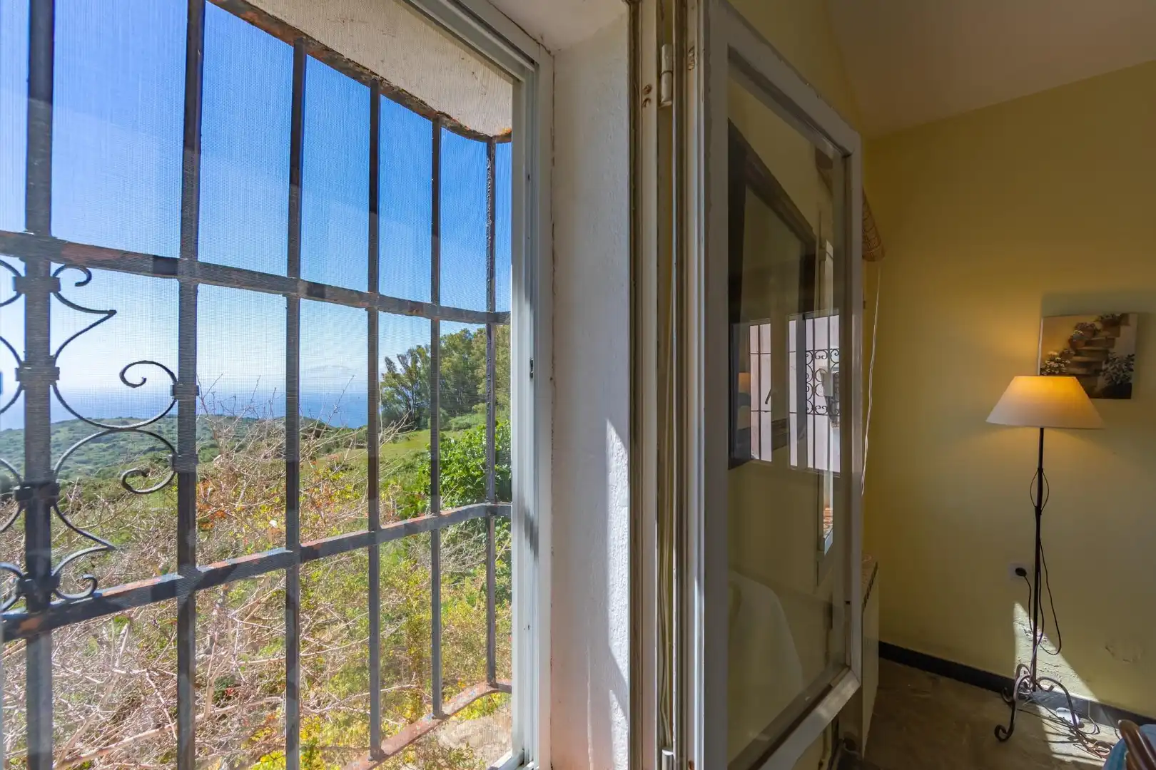 Schlafzimmer von Country house zum Verkauf in Tarifa mit Heizung und Gemeinschaftspool