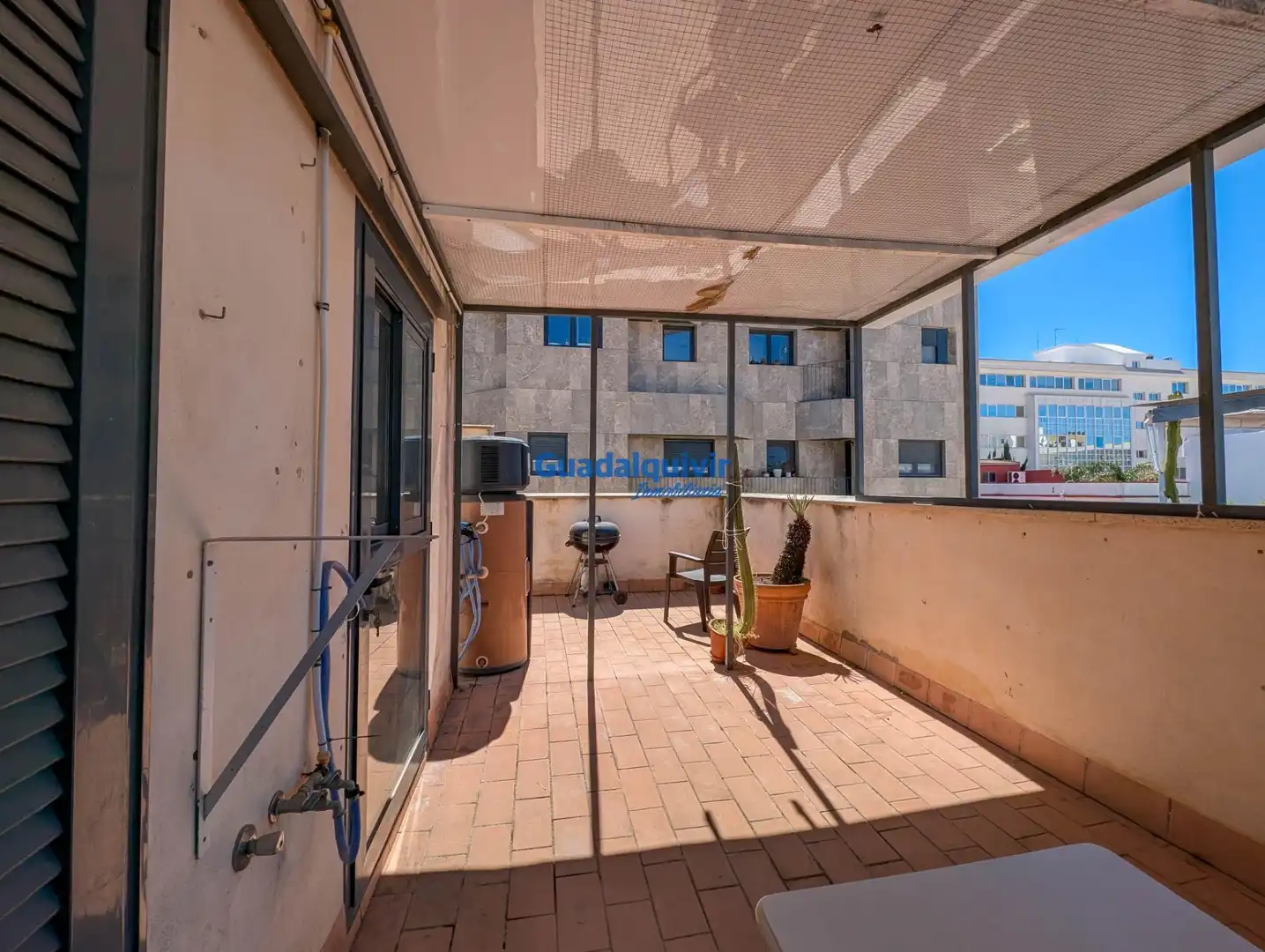 Terrassa de Casa o xalet en venda en Sevilla amb Aire condicionat, Calefacció i Terrassa