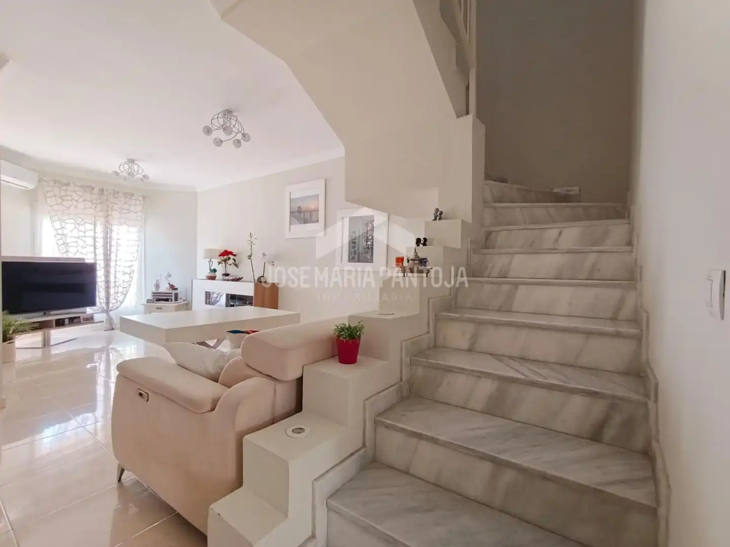 Houses for sale in Jerez de la Frontera  with Air Conditioner, Heating and Terrace