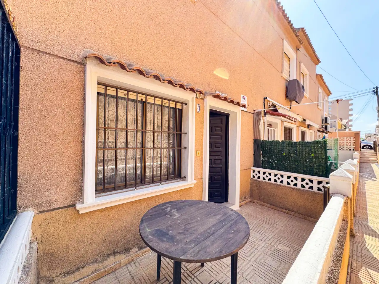 Exterior view of Houses for sale in Torrevieja  with Heating, Terrace and Furnished