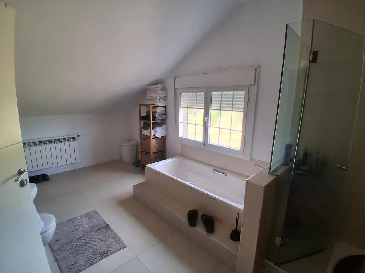 Bathroom of Houses for sale in El Casar  with Heating, Storage room and Swimming Pool