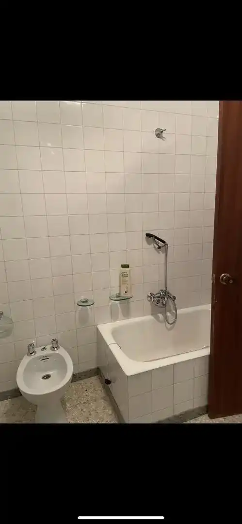 Badezimmer von Wohnung zur Miete in Ortigueira