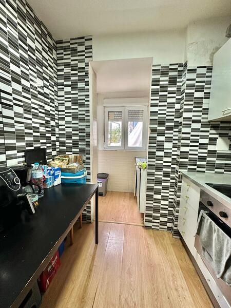 Cocina de Piso en venta en  Madrid Capital con Calefacción