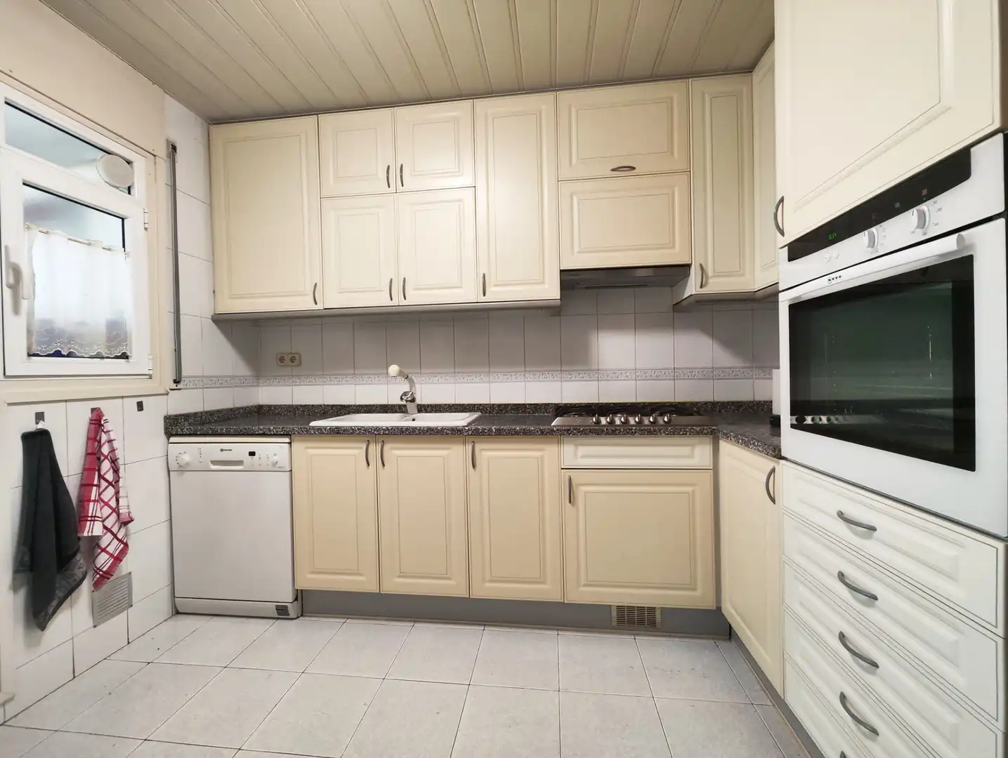 Cocina de Piso en venta en Terrassa con Aire acondicionado, Calefacción y Balcón