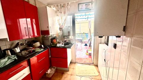 Foto 2 de Pis en venda a Avenida del Doctor Marañón, 36, Martiricos - La Roca - La Rosaleda, Málaga