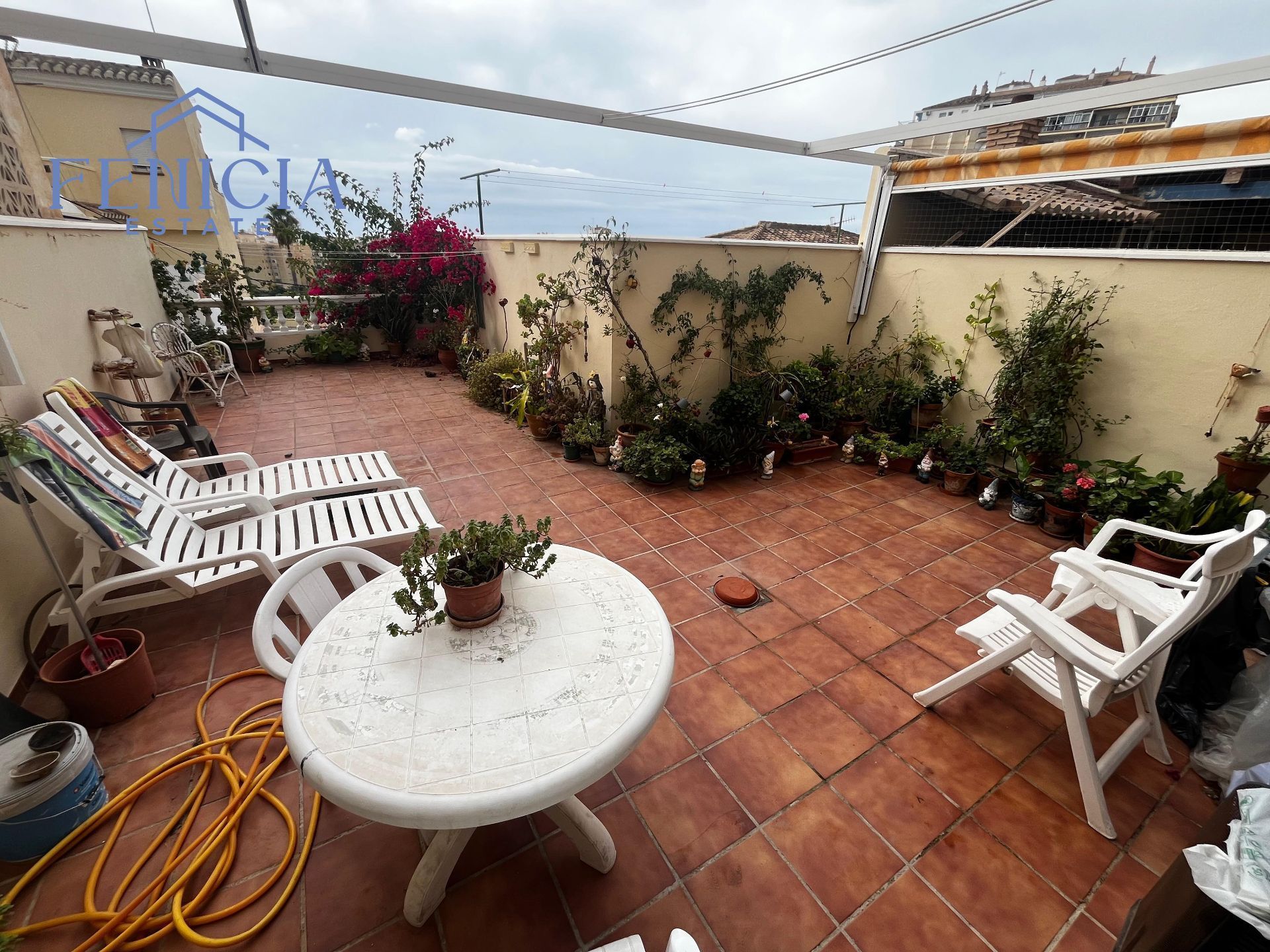 Terrassa de Casa adosada en venda en Almuñécar amb Aire condicionat, Jardí privat i Terrassa