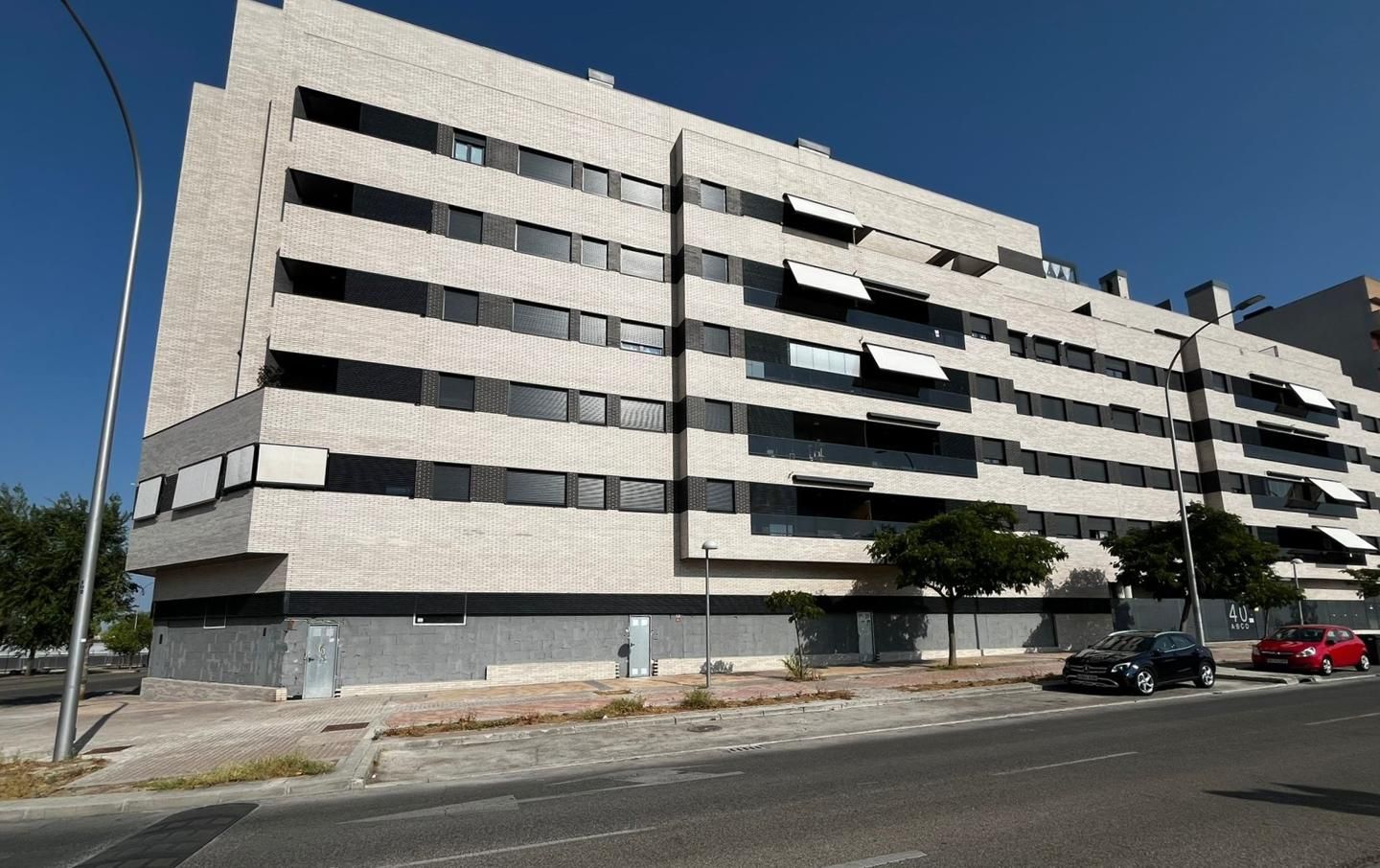 Exterior view of Premises to rent in  Madrid Capital
