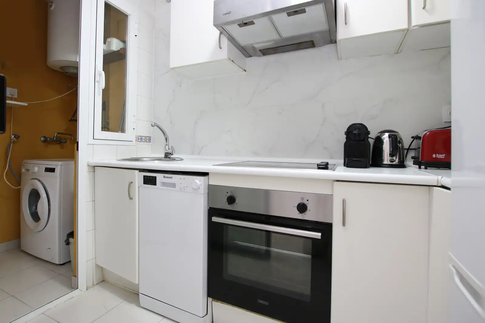 Cocina de Apartamento de alquiler en Estepona con Terraza, Amueblado y Horno