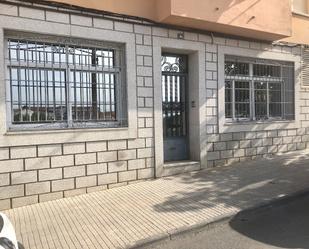 Exterior view of Premises to rent in Malpartida de Plasencia  with Air Conditioner
