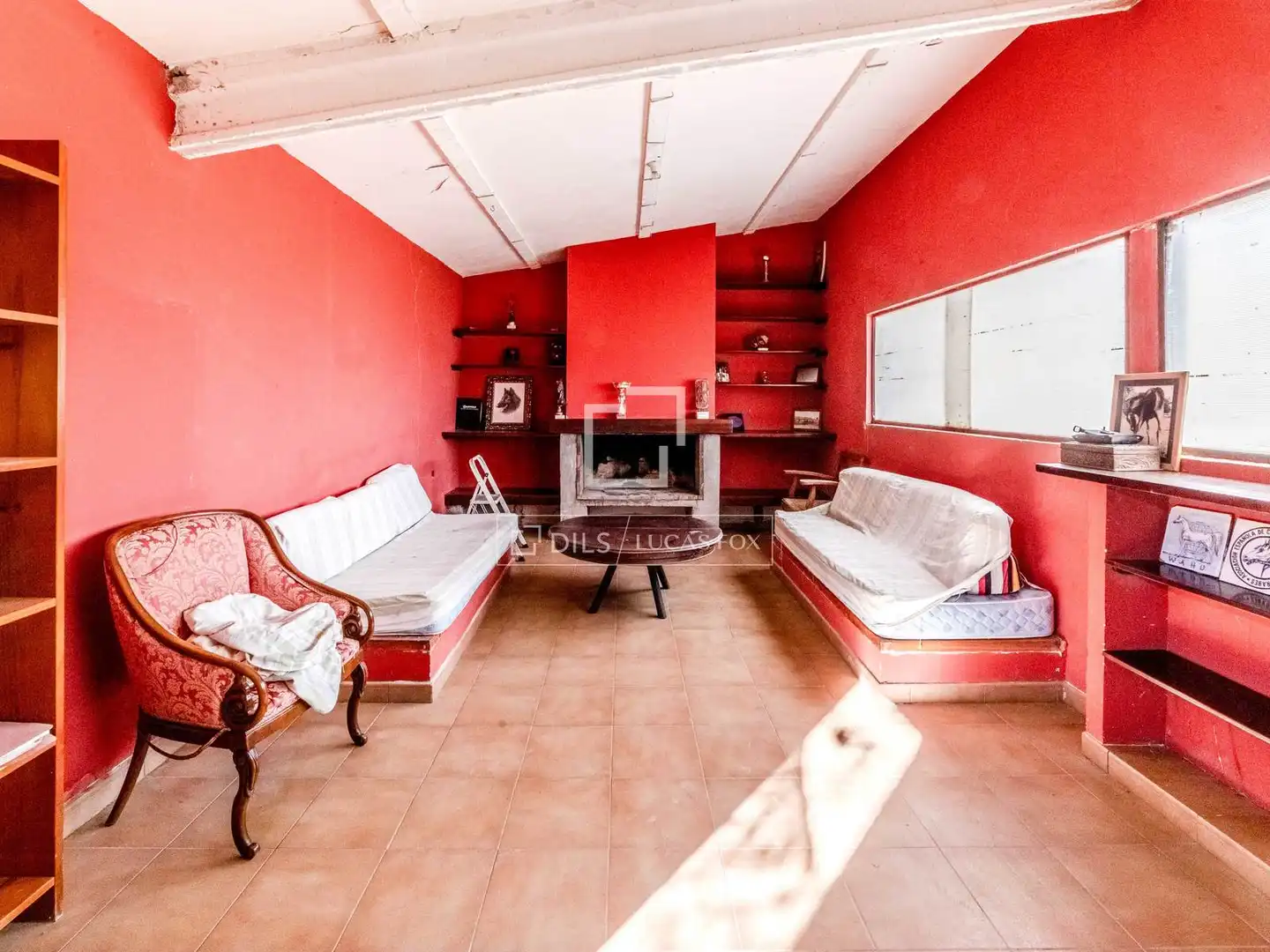 Sala de estar de Finca rústica en venta en Castellví de la Marca con Calefacción, Jardín privado y Terraza