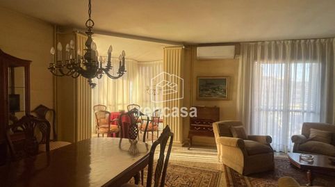 Foto 2 de Piso en venta en Avenida Prat de la Riba, Príncep de Viana - Clot -Xalets Humbert Torres, Lleida Capital
