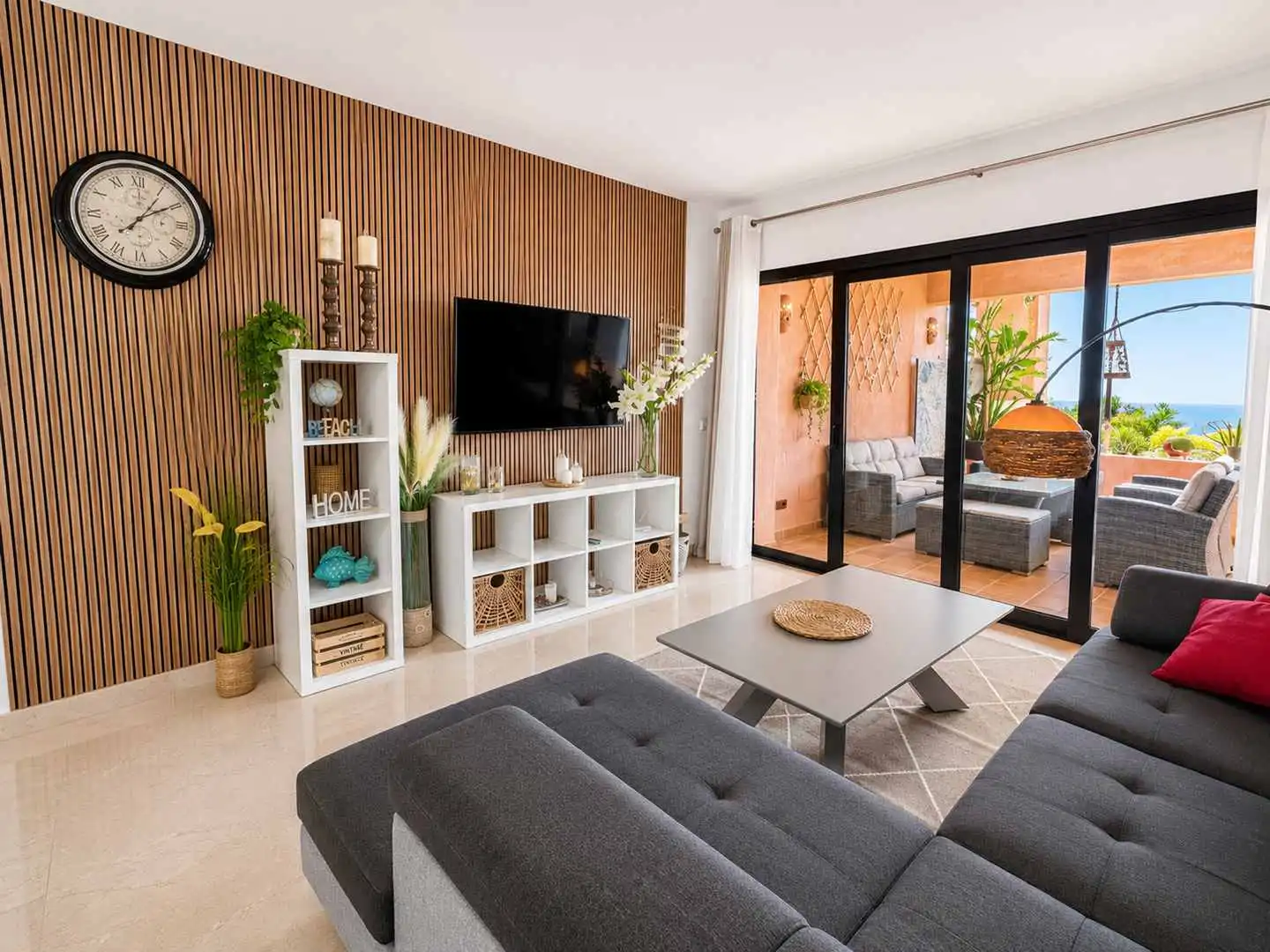 Sala de estar de Apartamento en venta en Manilva con Aire acondicionado, Calefacción y Terraza