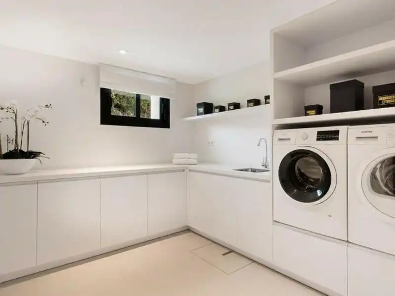 Cuina de Casa o xalet de lloguer en Marbella amb Aire condicionat, Calefacció i Jardí privat