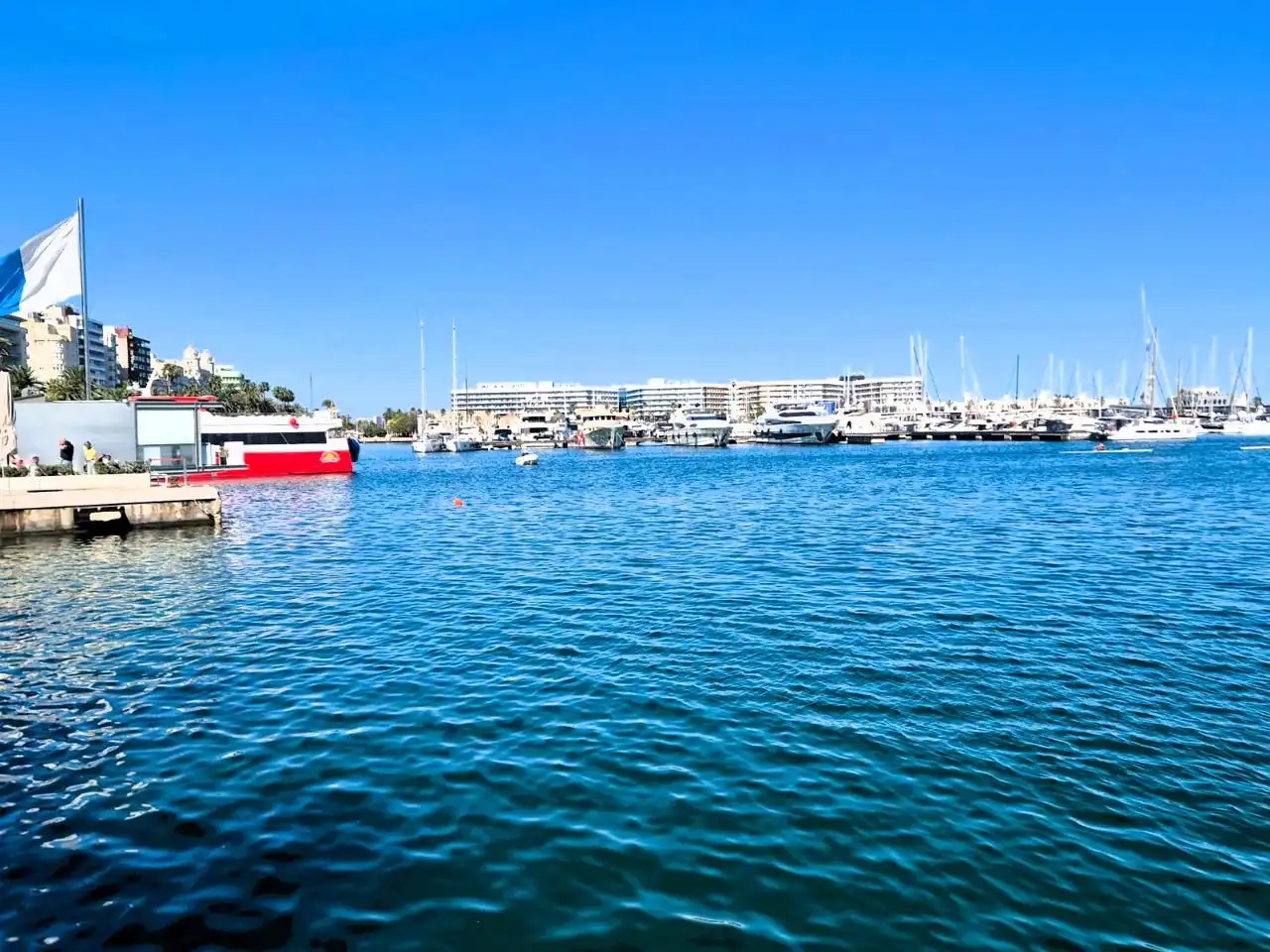 Vista exterior de Pis de lloguer en Alicante / Alacant amb Aire condicionat i Moblat