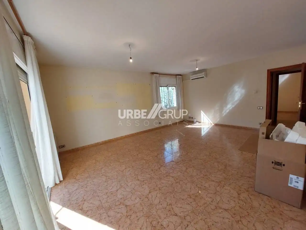 Casa adosada en venta en Can Parellada