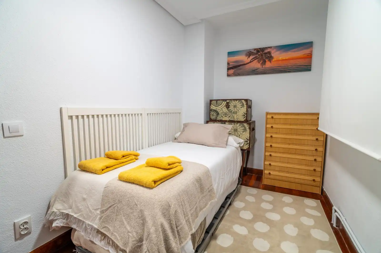 Schlafzimmer von Wohnung zur Miete in Santander mit Heizung, Möbliert und Ofen