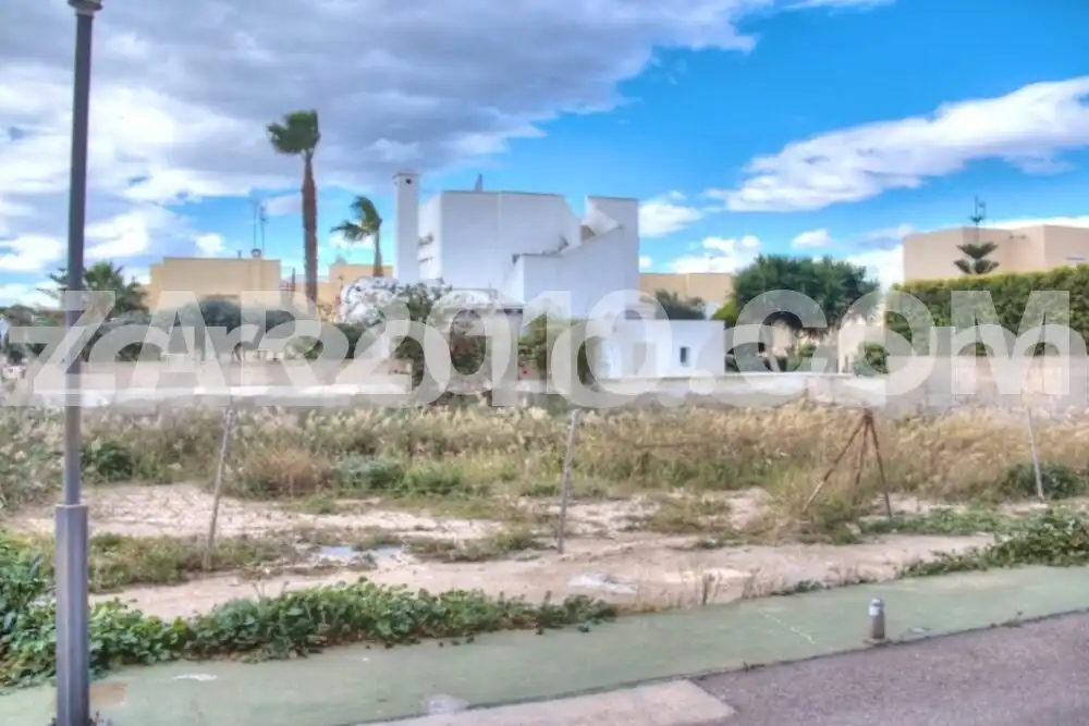 Terreny residencial en venda a Avenida Chafarinas, imagen 3
