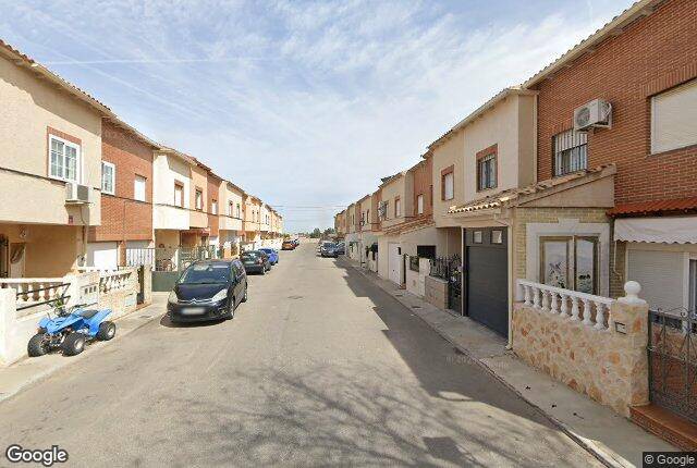 Casa adosada en Venta en CL SEÑORIO DE en Ajofrín