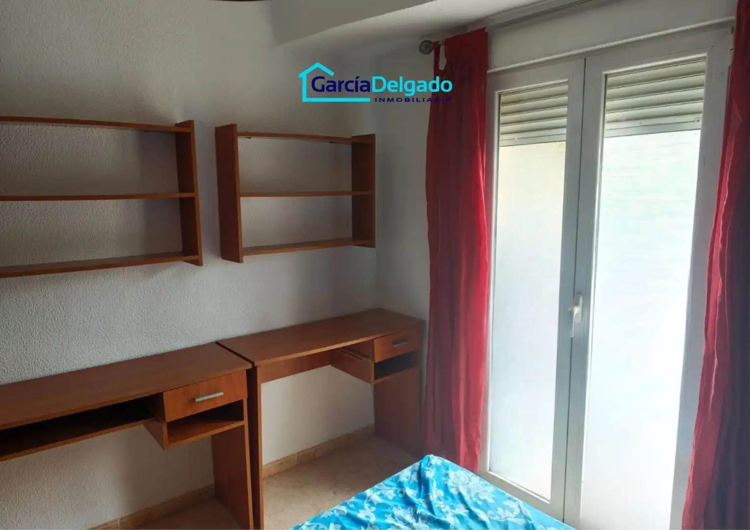 Bedroom of Flat for sale in Granada  with Terrace, Furnished and Balcony